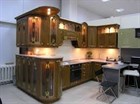 Классические кухни из массива дуба