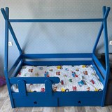 Кровать детская "Вигвам ограждение горизонтальными планками" 2203